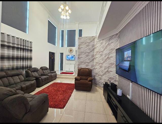 4 BEDROOM HOUSE FOR SALE IN MALVERN